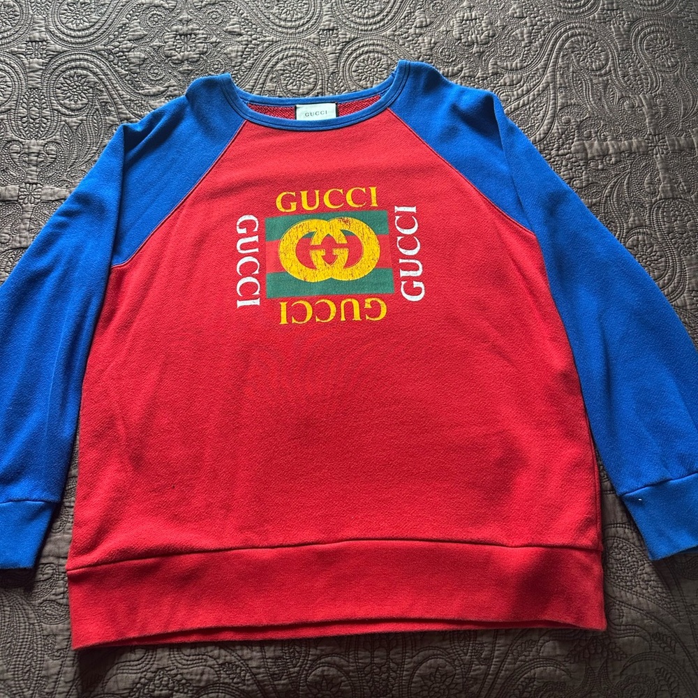 Gucci Sweater